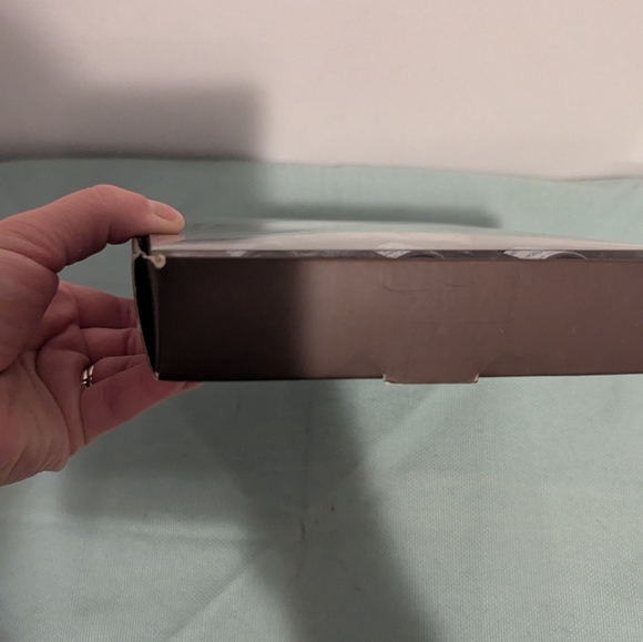 Essential Oil Set with Diffuser - Picture 8 of 8